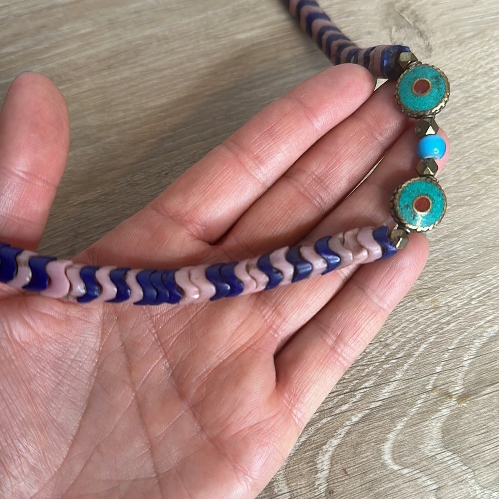 Vintage African snake bead turquoise necklace - Picture 3 of 6
